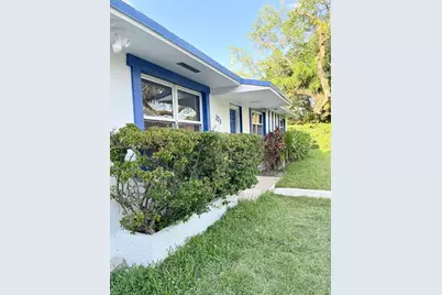 325 NE 131st St #A, North Miami, FL 33161 - Photo 6
