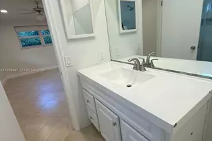 325 NE 131st St, North Miami, FL 33161 - Photo 40