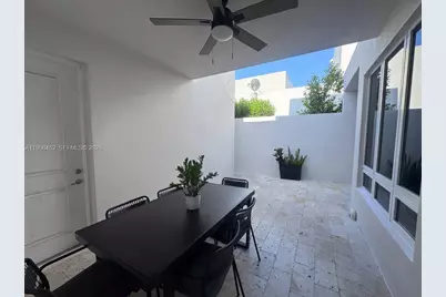 10412 NW 63rd Ter, Doral, FL 33178 - Photo 26