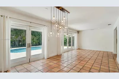 115 S Prospect Dr, Coral Gables, FL 33133 - Photo 12