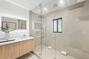 8246 NE 2nd Ct, Miami, FL 33138 - Photo 20