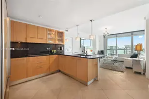 6799 Collins Ave, Miami Beach, FL 33141 - Photo 2