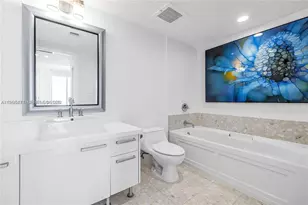 185 SW 7th St, Miami, FL 33130 - Photo 14