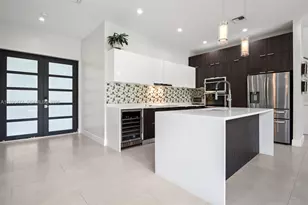 5735 SW 35th St, Miami, FL 33155 - Photo 2