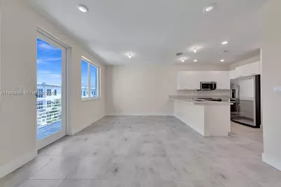 6420 NW 102nd Path #303, Doral, FL 33178 - Photo 2