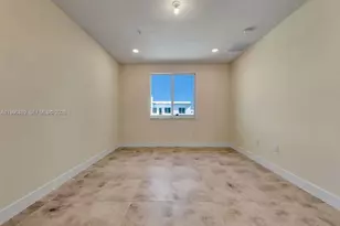 6420 NW 102nd Path, Doral, FL 33178 - Photo 8