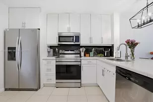 11719 NW 11th St, Pembroke Pines, FL 33026 - Photo 6