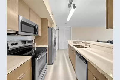 10185 Collins Ave #1206, Bal Harbour, FL 33154 - Photo 8