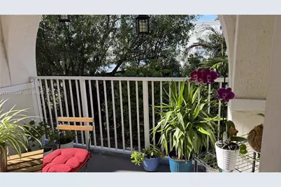 11605 NW 89th St #220, Doral, FL 33178 - Photo 30