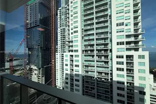 227 NE 2nd St, Miami, FL 33132 - Photo 10