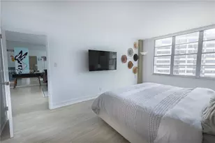 5161 Collins Ave, Miami Beach, FL 33140 - Photo 10
