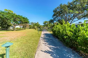 2300 SW 22nd Ave, Delray Beach, FL 33445 - Photo 36