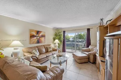 6259 Bay Club Dr #3, Fort Lauderdale, FL 33308 - Photo 2