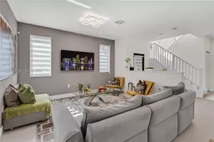 4608 NW 83rd Pkwy, Doral, FL 33166 - Photo 16