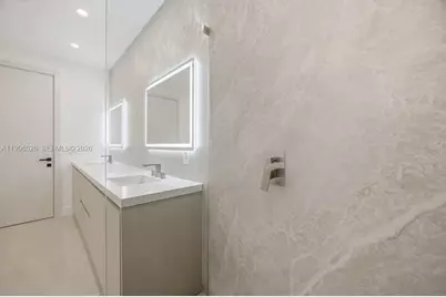 1337 NE 13th Ave #1337, Fort Lauderdale, FL 33304 - Photo 32