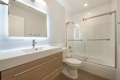 7426 SW 106th Pl, Miami, FL 33173 - Photo 10