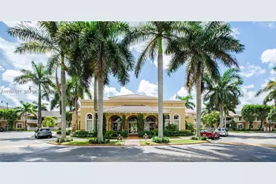 8956 W Flagler St #206, Miami, FL 33174 - Photo 2