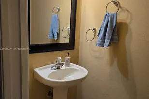 8956 W Flagler St, Miami, FL 33174 - Photo 12