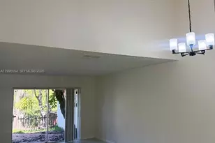 3816 SW 68th Way, Miramar, FL 33023 - Photo 6