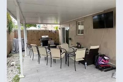 7211 NW 174th Ter #101, Hialeah, FL 33015 - Photo 12