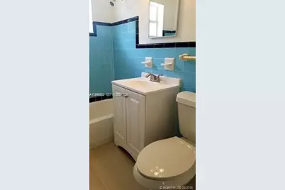 1218 NW 15th St, Fort Lauderdale, FL 33311 - Photo 10