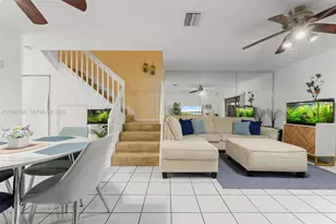 10500 NW 3rd St, Pembroke Pines, FL 33026 - Photo 20