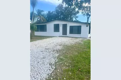 1776 NE 178 Street, Miami, FL 33162 - Photo 1