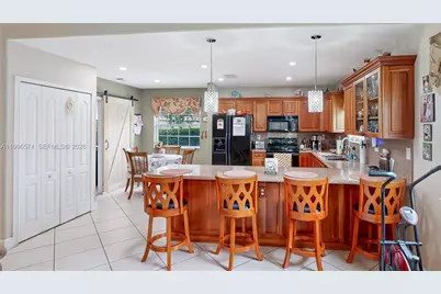 18821 SW 297th St, Homestead, FL 33030 - Photo 12