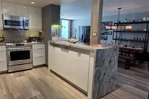 5825 Collins Ave, Miami Beach, FL 33140 - Photo 2