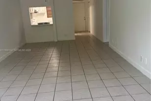 9410 Live Oak Pl, Davie, FL 33324 - Photo 6