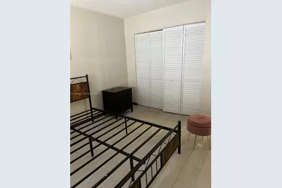 [Address not provided], Hallandale Beach, FL 33009 - Photo 10