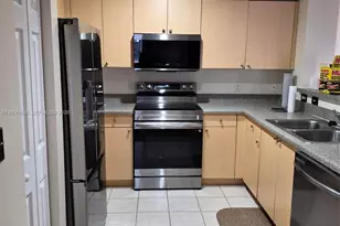 8050 N Nob Hill Rd, Tamarac, FL 33321 - Photo 8