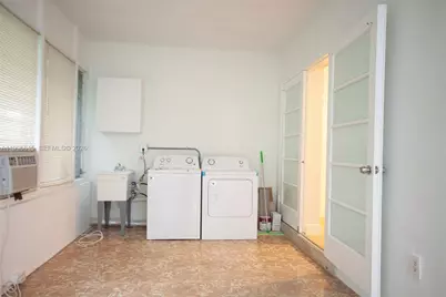 1050 92nd St #4, Bay Harbor Islands, FL 33154 - Photo 16