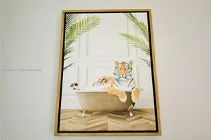 121 NE 5th St, Miami, FL 33132 - Photo 8