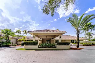 7201 SW 174th St, Palmetto Bay, FL 33157 - Photo 1