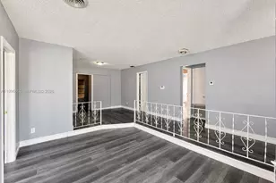 4753 NW 41st St, Lauderdale Lakes, FL 33319 - Photo 4