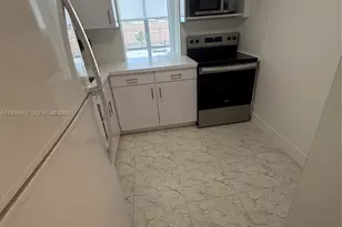 17560 Atlantic Blvd, Sunny Isles Beach, FL 33160 - Photo 14