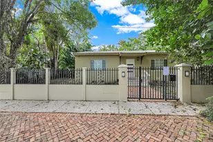 3040 Lucaya St, Miami, FL 33133 - Photo 6