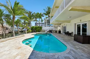 201 Wildwood Cir, Key Largo, FL 33037 - Photo 6