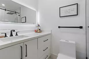 12811 SW 9th Pl, Davie, FL 33325 - Photo 18