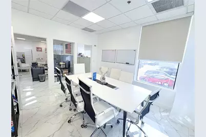 12550 Biscayne Blvd #311, North Miami, FL 33181 - Photo 6