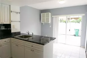 1911 SW 107th Ave, Miami, FL 33165 - Photo 8