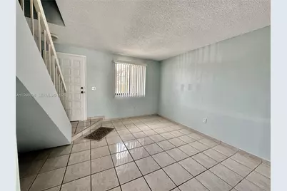 1911 SW 107th Ave #1006, Miami, FL 33165 - Photo 4