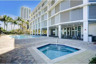 6515 Collins Ave #1604, Miami Beach, FL 33141 - Photo 12