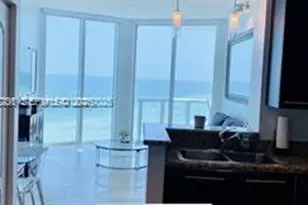 6515 Collins Ave, Miami Beach, FL 33141 - Photo 4