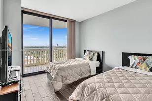 2000 Island Blvd, Aventura, FL 33160 - Photo 16