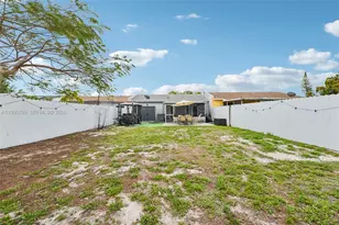 2951 NW 195th St, Miami Gardens, FL 33056 - Photo 22