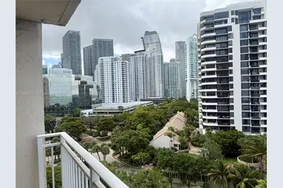 770 Claughton Island Dr #1105, Miami, FL 33131 - Photo 2