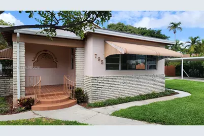 795 NW 42nd St, Miami, FL 33127 - Photo 2