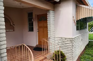 795 NW 42nd St, Miami, FL 33127 - Photo 8